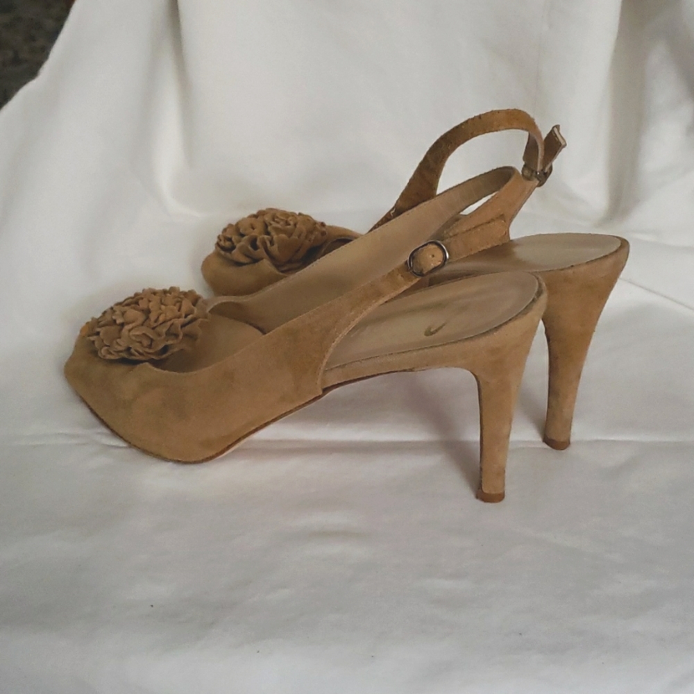 Butter Heels - Picture 4 of 7